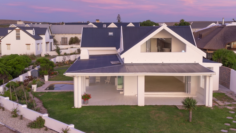 5 Bedroom Property for Sale in Grotto Bay Western Cape